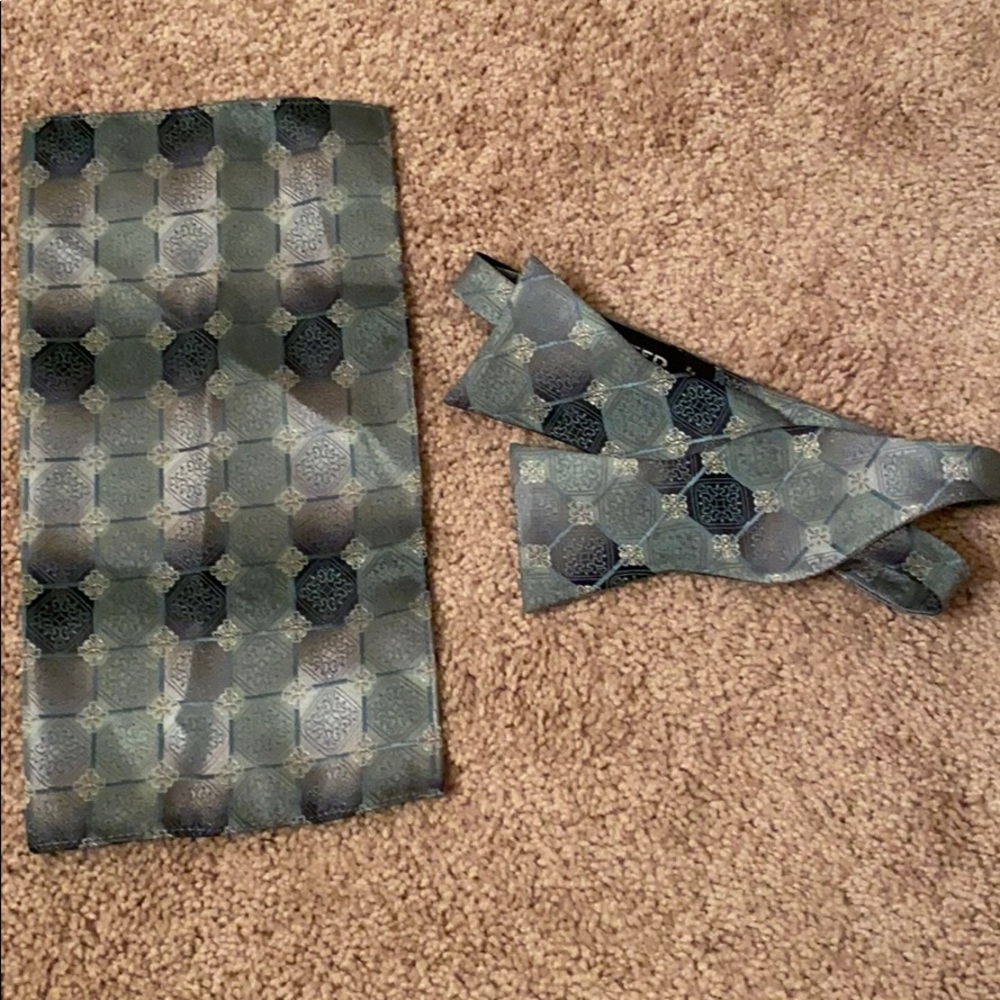 Green bow tie set